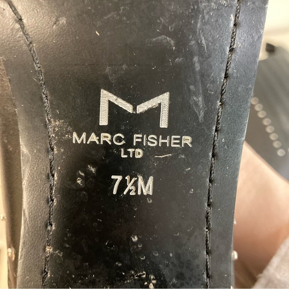 MARC FISHER  SZ 7.5 Idalee Chelsea Pointy Toe Studded Ankle Boots Booties - Picture 9 of 11